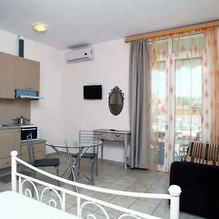 Apart-hotel Avra Kalligoni