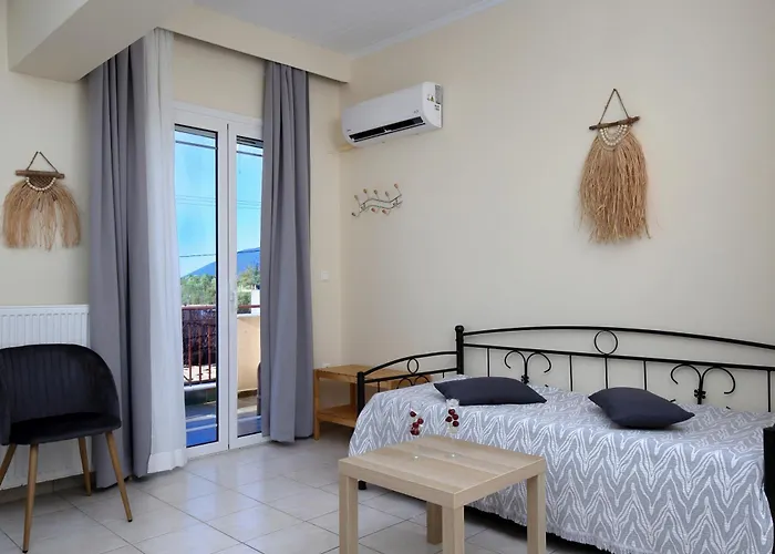 Apartahotel Avra Kalligoni