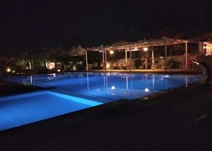 شقة فندقية Avra 3*