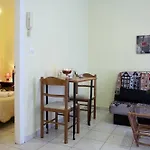 Aparthotel Avra