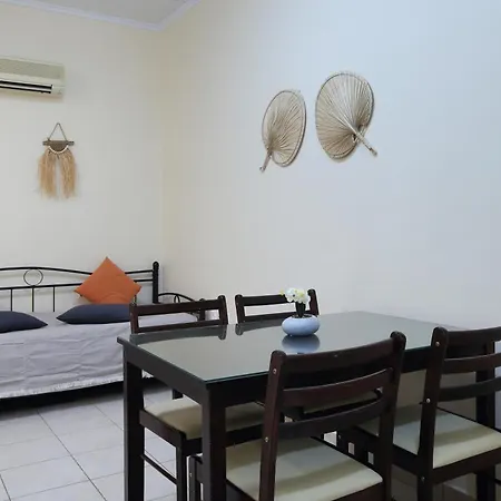 Avra Lejlighedshotel 3*