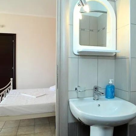 Appart hôtel Avra 2*
